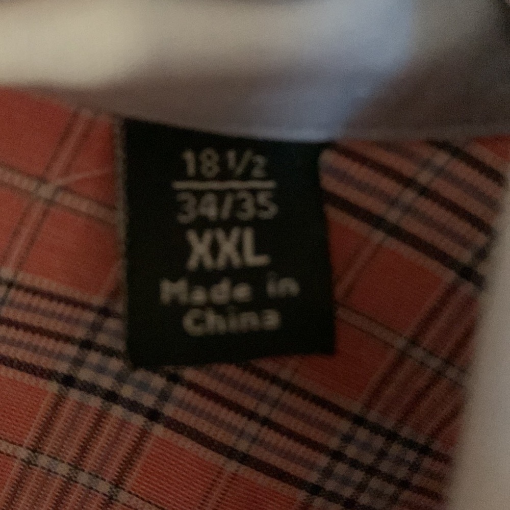 Mens button down - Picture 3 of 3